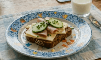 Täysjyväleipä + juusto